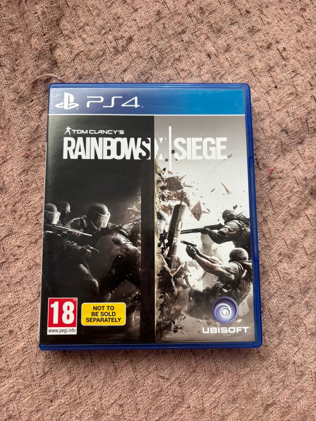 PS4 Tom Clancy’s Rainbow Six Siege, Games en Spelcomputers, Ophalen of Verzenden, Zo goed als nieuw