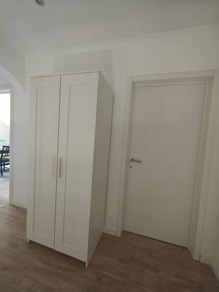 kast, 25 à 50 cm, Avec porte(s), Modern wit, Comme neuf