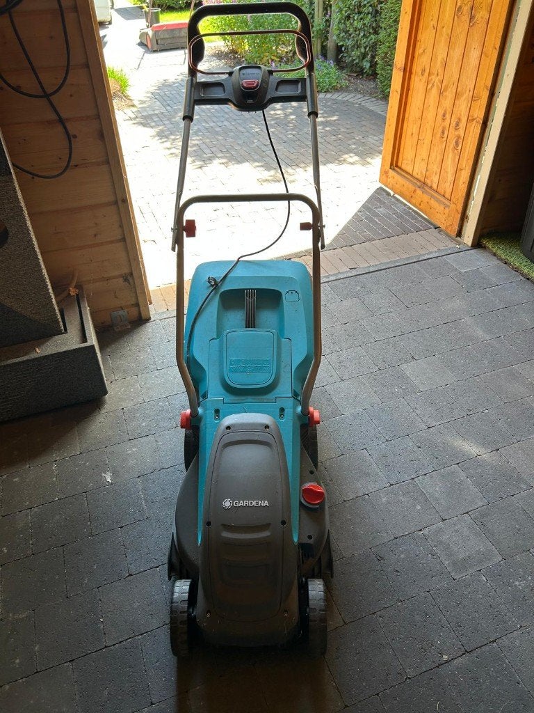 Grasmaaier elektrisch van Gardena., Jardin & Terrasse, Tondeuses à gazon, Tondeuse rotative, 30 à 39 cm, Enlèvement, Utilisé