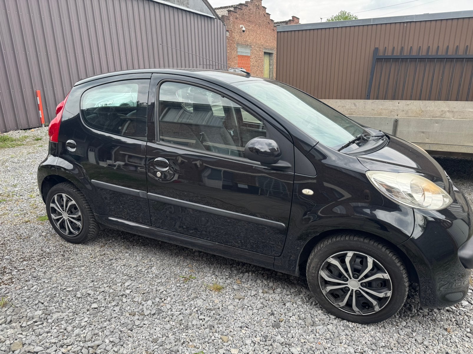 PEUGEOT 107 /1.4HDI ETAT IMPECCABLE 0497942794, Auto's, 5 deurs, Particulier, Te koop, Handgeschakeld