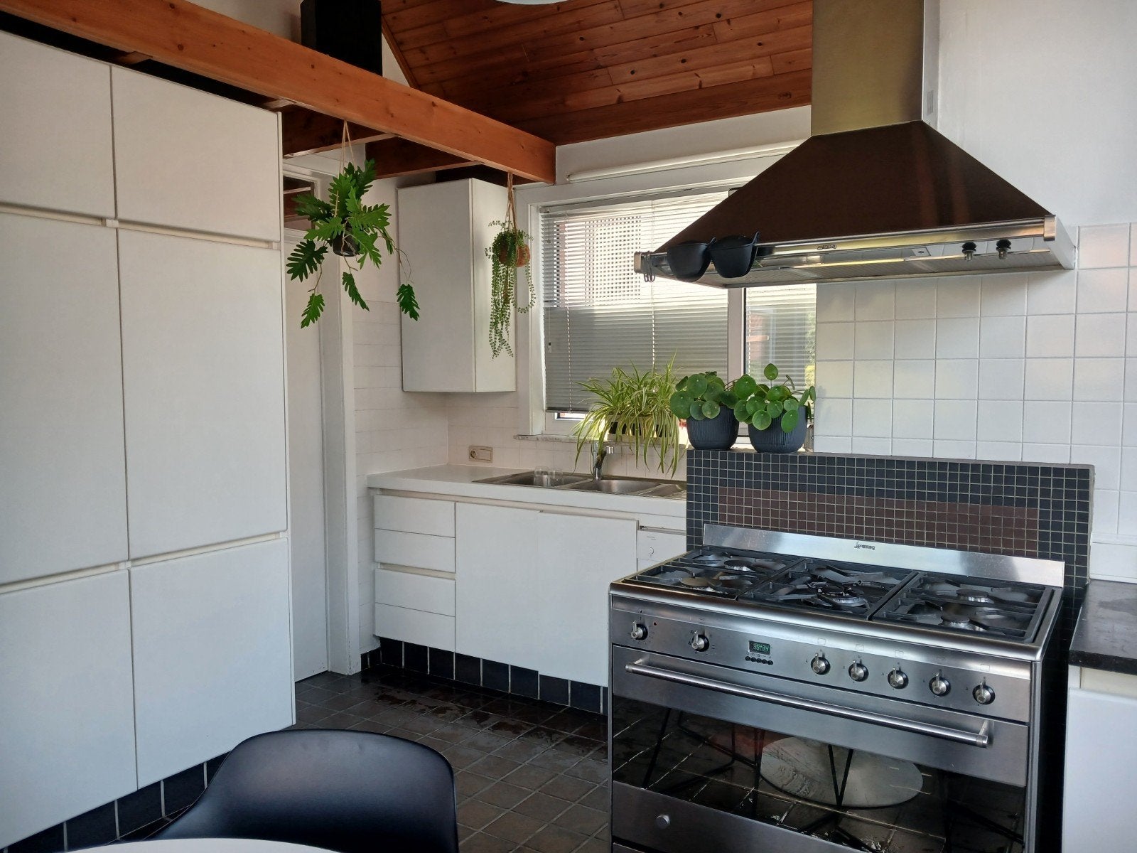 Witte keuken met keukenblad in arduin of blauwsteen, Ophalen, Gebruikt, Wit, Overige typen