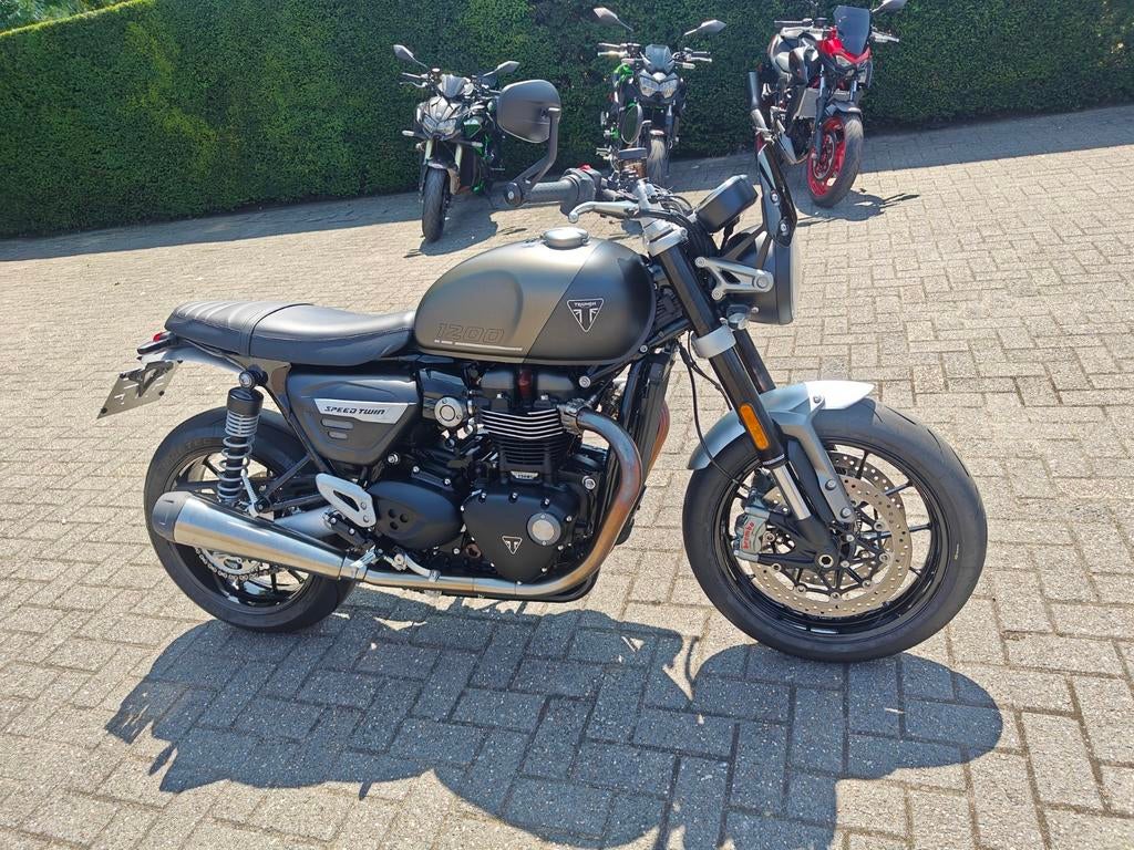 Triumph Speed Twin 1200 2024, Motoren, Motoren | Triumph, Traction Control, 2 cilinders, Motorrijbewijs A, Bedrijf