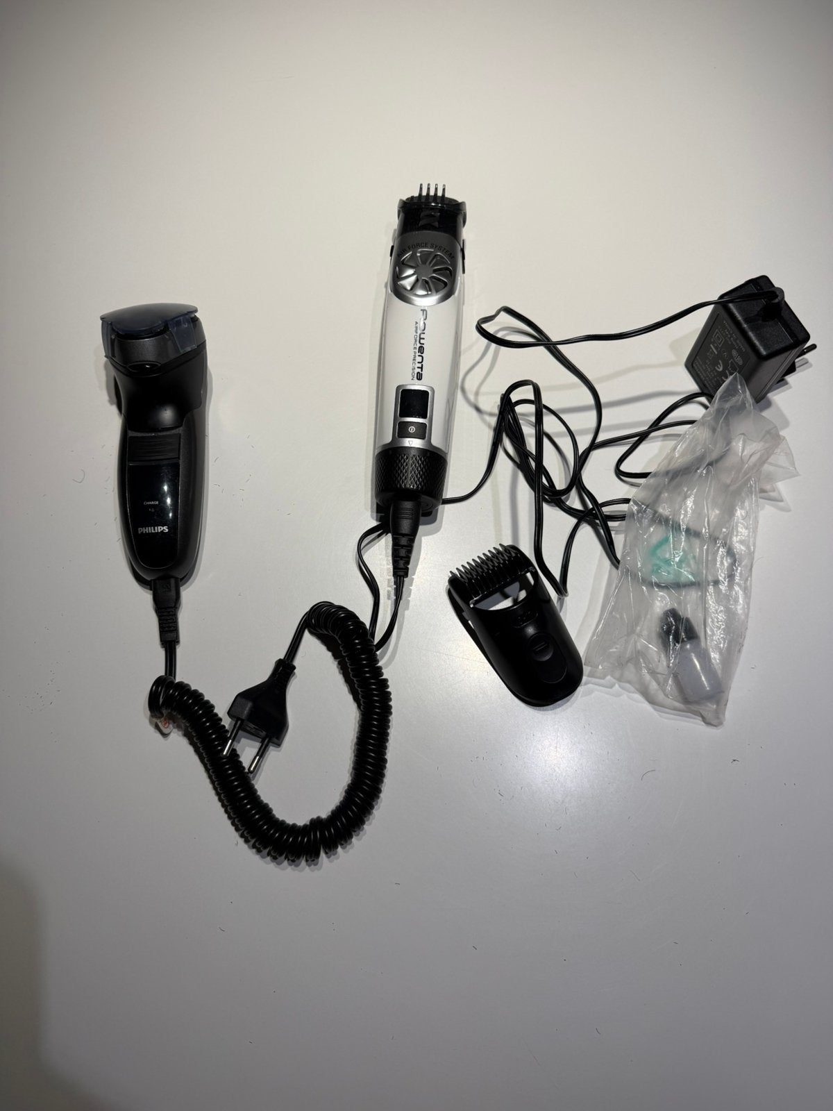 Baardtrimmer en scheerapparaat, Enlèvement, Utilisé