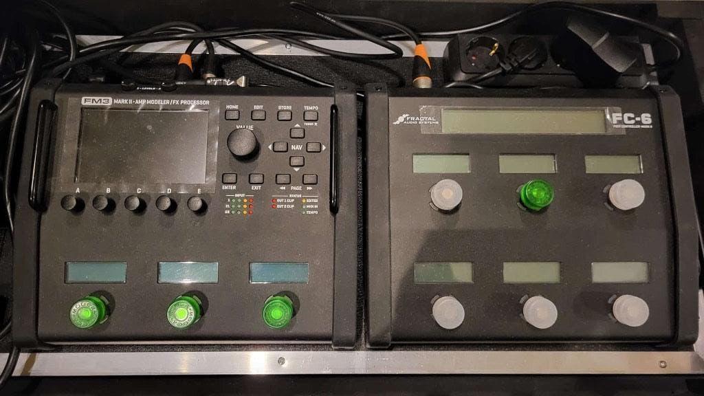 Fractal Audio FM3 markII + FC-6 markII, Muziek en Instrumenten, Ophalen of Verzenden, Zo goed als nieuw, Multi-effect