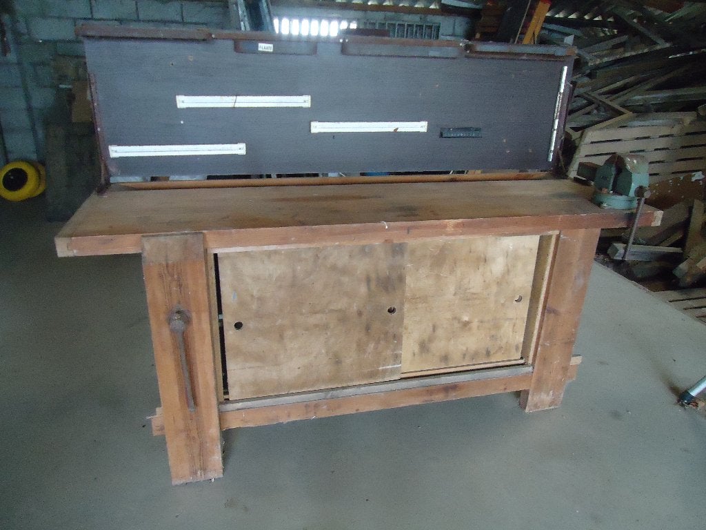 Houtenwerkbank met 2 bankschroeven, Doe-het-zelf en Bouw, Werkbanken, Ophalen, Gebruikt, Minder dan 70 cm, Bankschroef