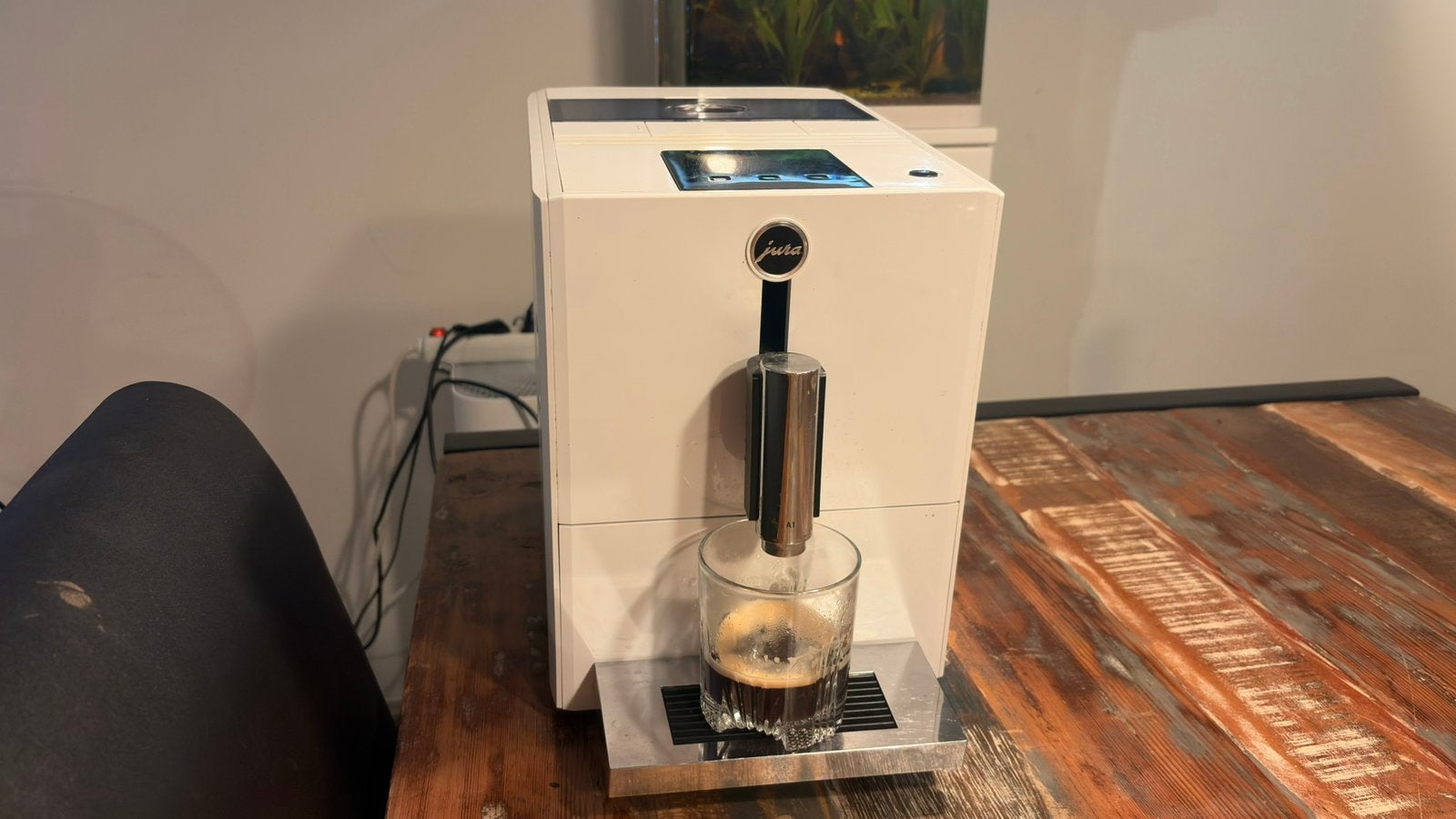 JURA – volautomatische koffiemachine, Ophalen of Verzenden, Zo goed als nieuw