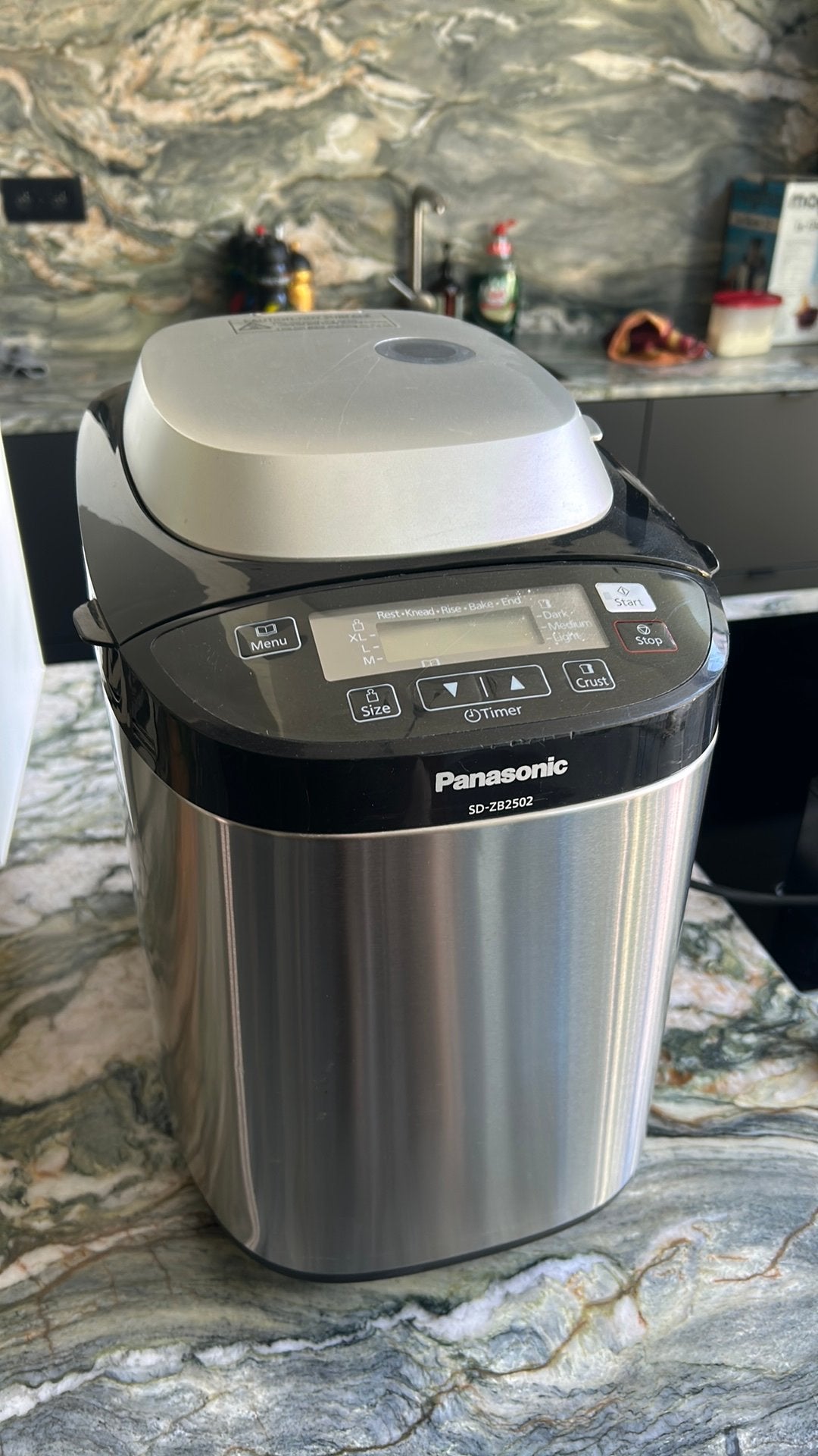 Broodbakmachine panasonic SD-ZB2502, Electroménager, Machines à pain, Enlèvement, Utilisé, Avec minuteur, Plus de 10 programmes
