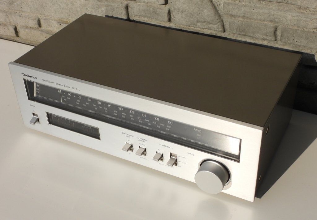 Technics tuner ST-S1L stereo zilver mooie staat ST S1L, Audio, Tv en Foto, Tuners, Ophalen of Verzenden, Gebruikt