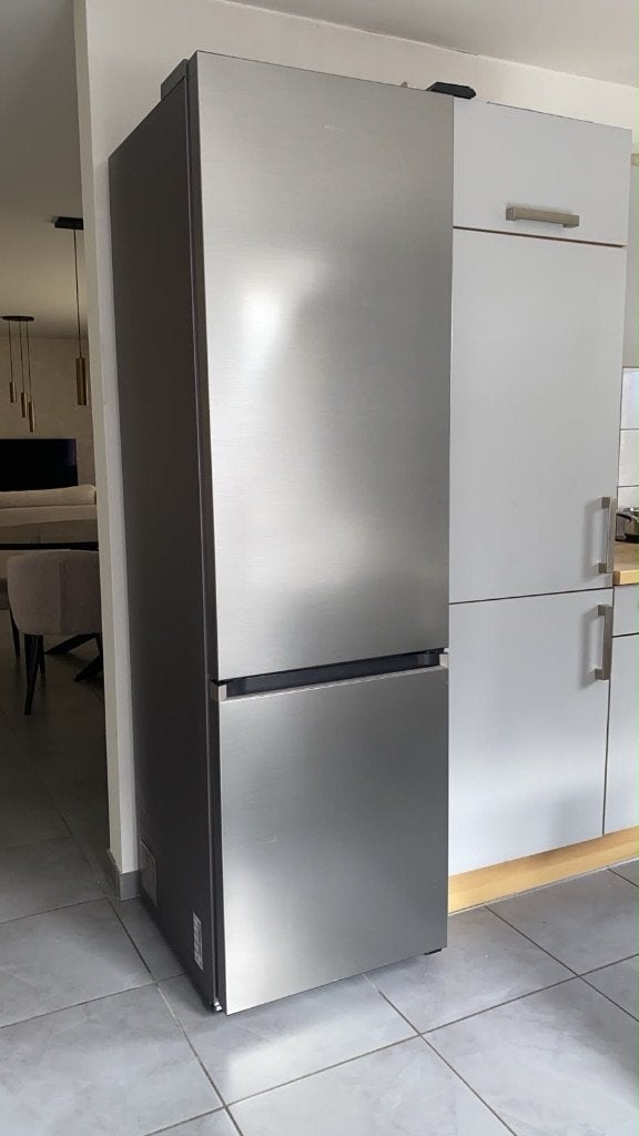 Koelkast whirlpool - met diepvries vak - nieuwprijs €1200, Ophalen, 60 cm of meer, 160 cm of meer, Zo goed als nieuw