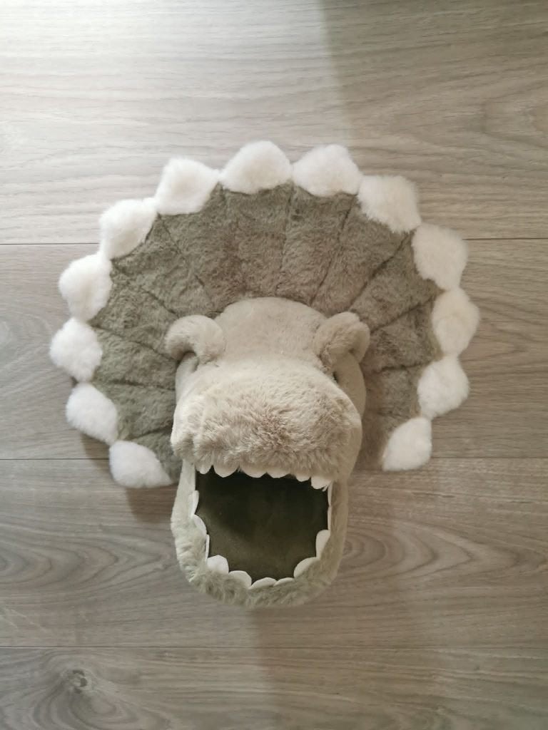 Dinosaurus bundel, Ophalen, Zo goed als nieuw