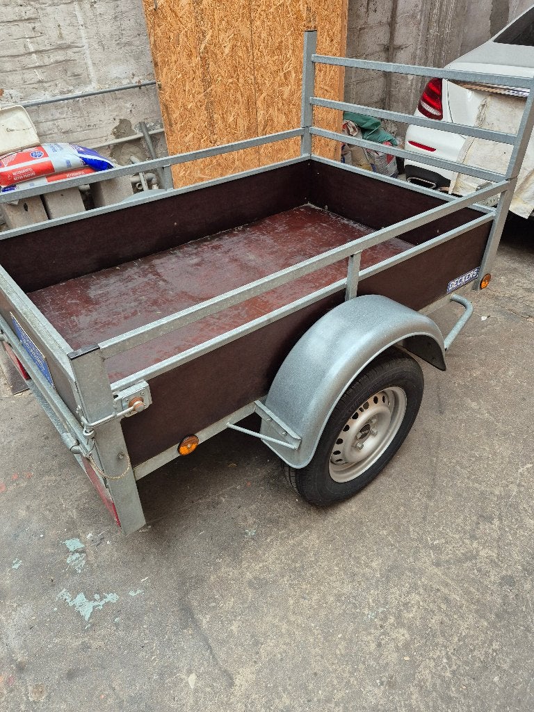 enkelassige aanhangwagen (prijs 500 euro), Ophalen, Gebruikt