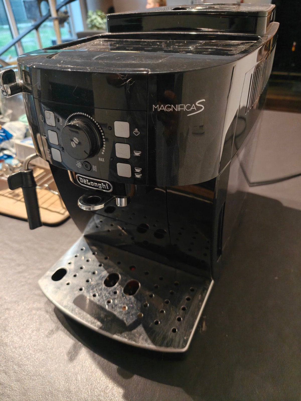Koffiemachine (bonen), Elektronische apparatuur, Ophalen, Koffiemachine