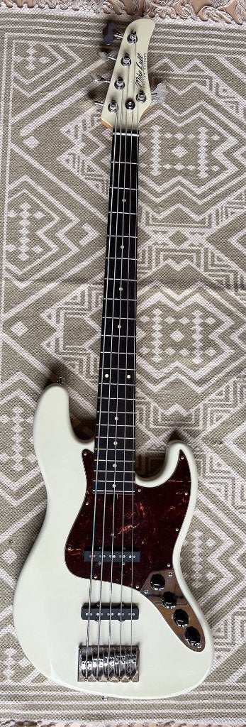 gereserveerd tot zaterdag : Mike Lull M5V Custom, Enlèvement ou Envoi, Utilisé, Électrique, 5 cordes
