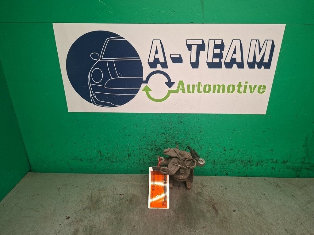 ETRIER DE FREIN ARRIÈRE DROIT Alfa Romeo MiTo (955), Autos : Pièces & Accessoires, Stellantis Europe S.p.A, IPC D1-09 Bahnhofsplatz
65423  Rüsselsheim am Main, DE