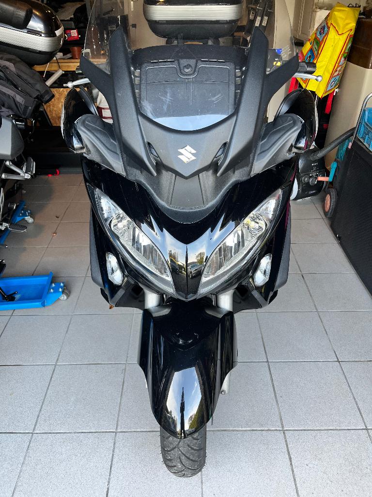 Suzuki Burgman 650, Motos, Scooter, Occasion, Particulier, Transmission par cardan