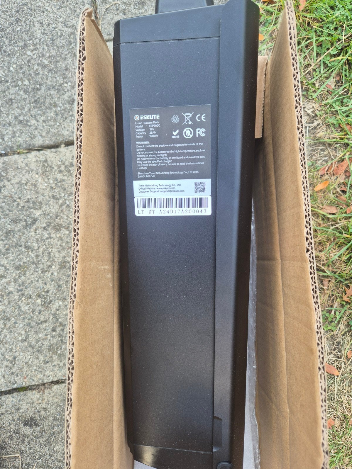 batterie Lithium-ion Eskute neuf, Fietsen en Brommers