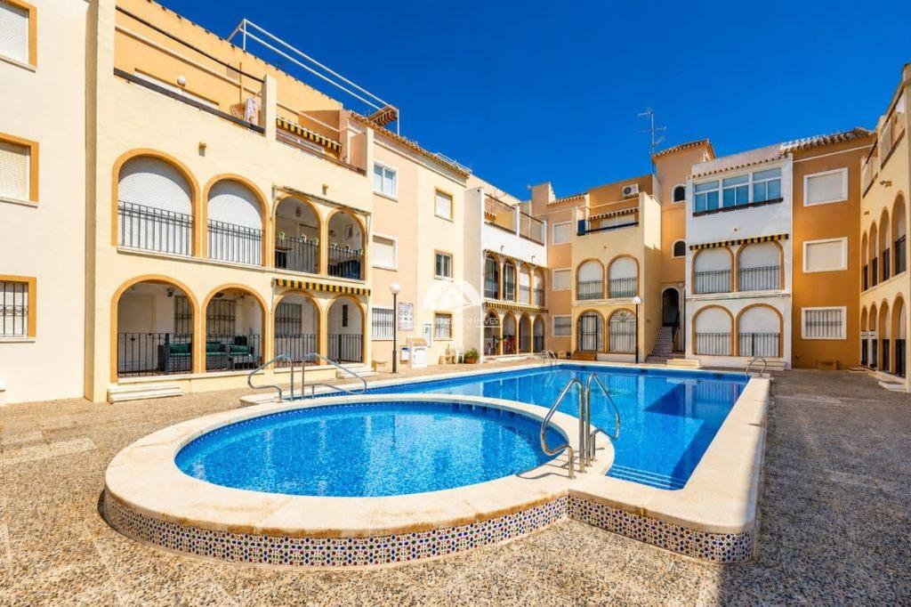 Gelijkvloers appartement bij /strand   Torrevieja, Immo, Buitenland, Torrevieja, Spanje, 2 kamers, 60 m²