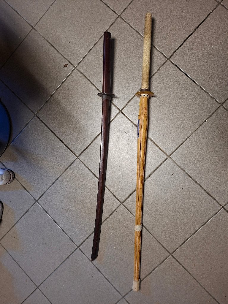 Aikido vechtstokken, Sport en Fitness, Ophalen, Gebruikt, Aikido, Vechtsportmaterialen
