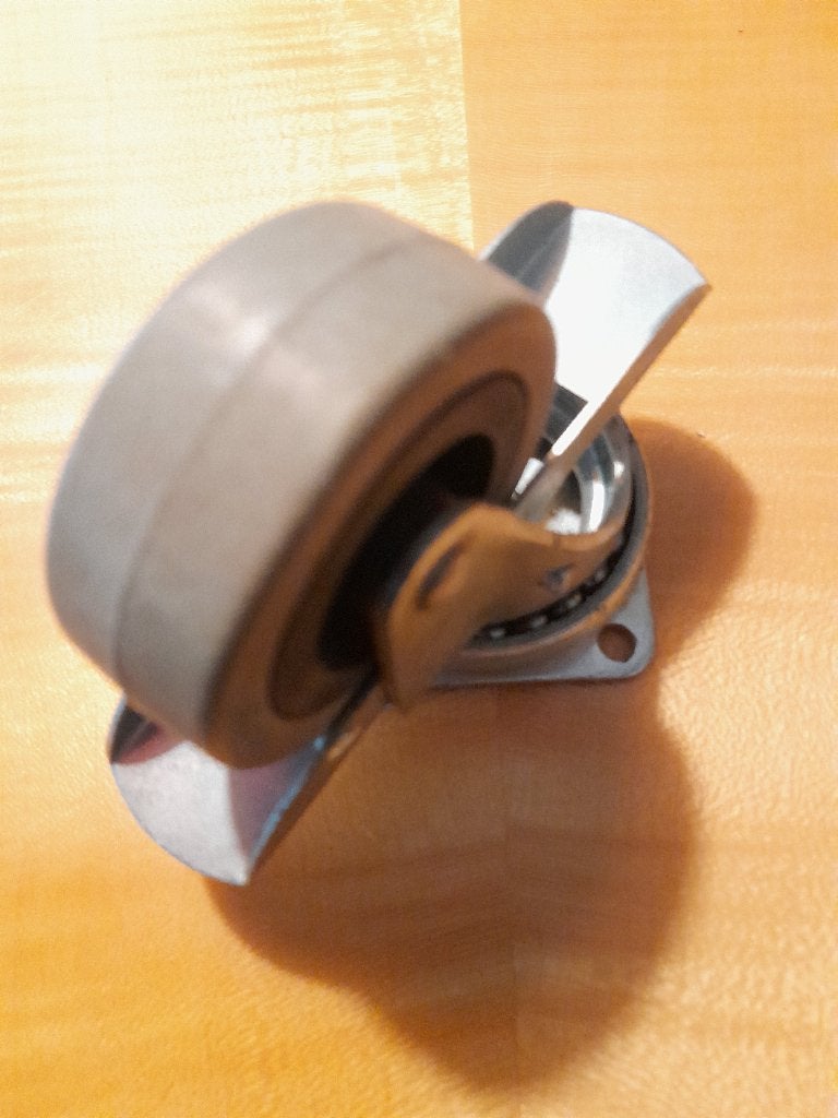Lot de 12 roues pivotantes de 50 mm avec freins - Bon état, Enlèvement ou Envoi, Comme neuf