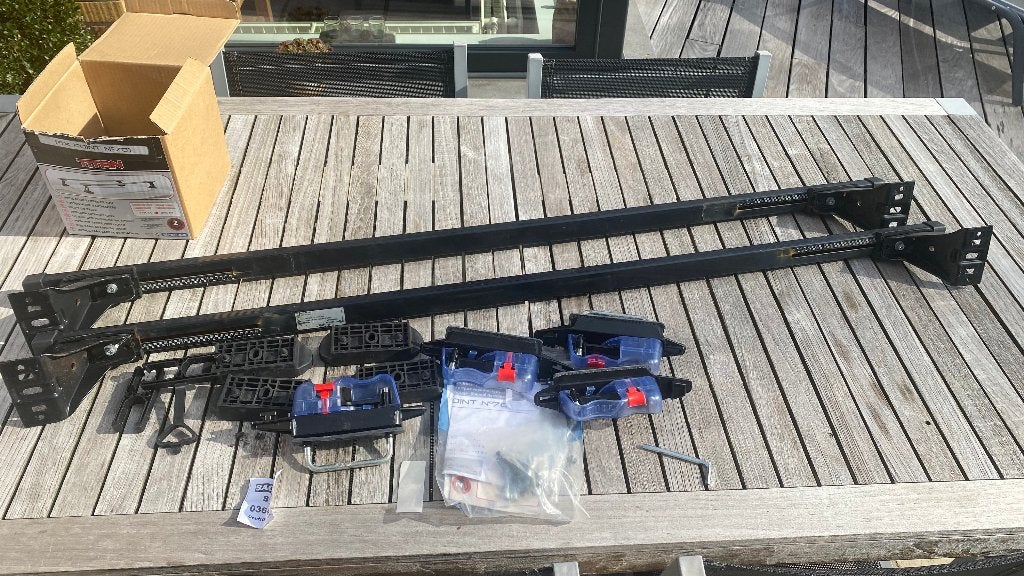 Barres de toit Ford S-Max, Enlèvement, Utilisé