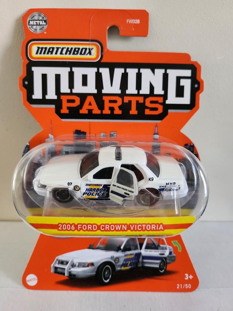Matchbox Moving Parts 2006 Ford Crown Victoria Police (2022), Hobby en Vrije tijd, Ophalen of Verzenden