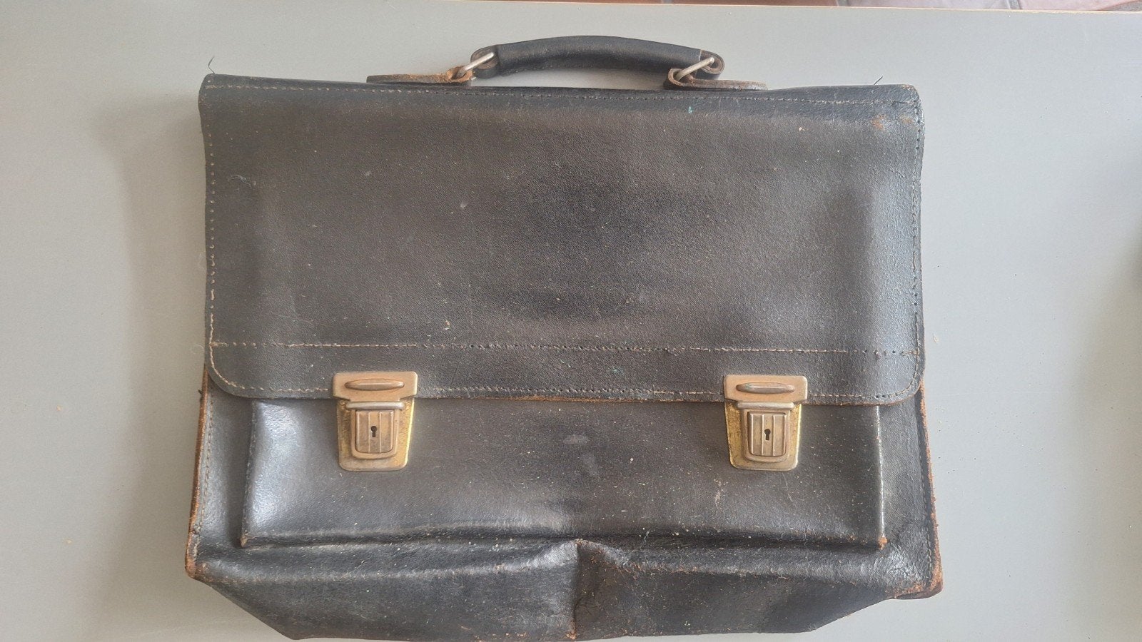 Vintage lederen boekentas in goede staat, Ophalen, Gebruikt, Aktetas of Boekentas