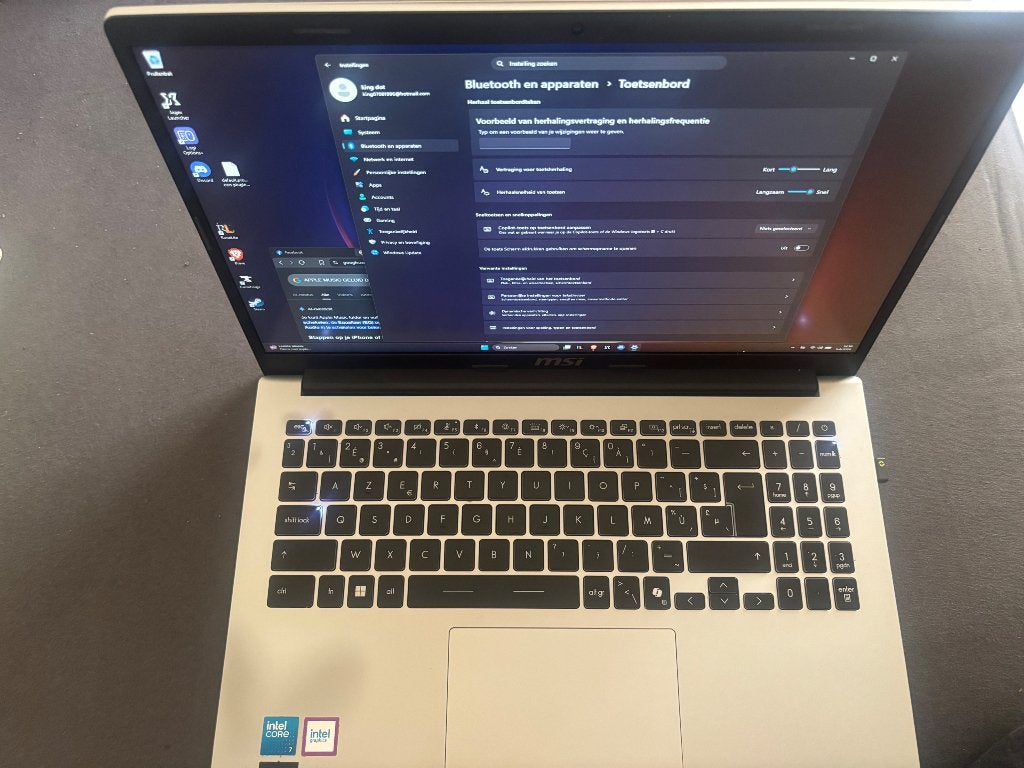 MSI Modern 15 F1MG (Intel Core 7 - 16GB RAM - 512GB SSD), Computers en Software, Windows Laptops, Ophalen, Msi, 15 inch, Intel Core i7 processor