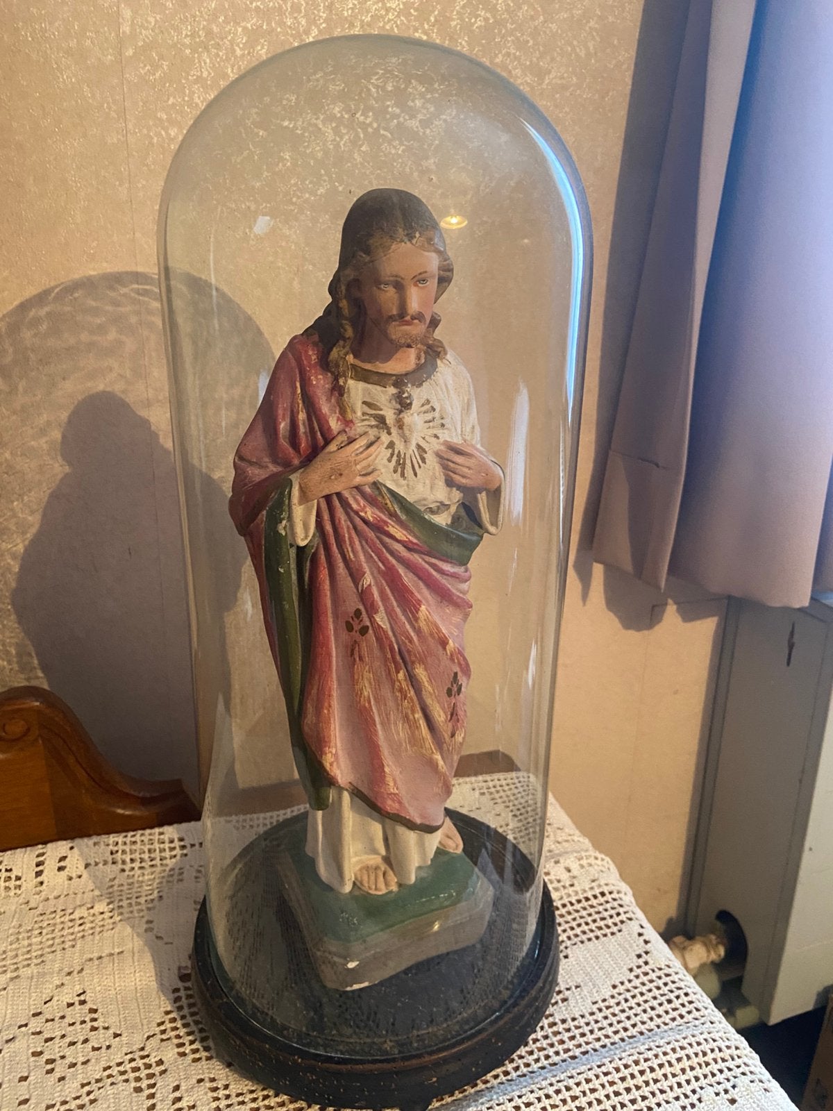 Antiek Heilig Hartbeeld onder een glazen stolp, Enlèvement, Utilisé