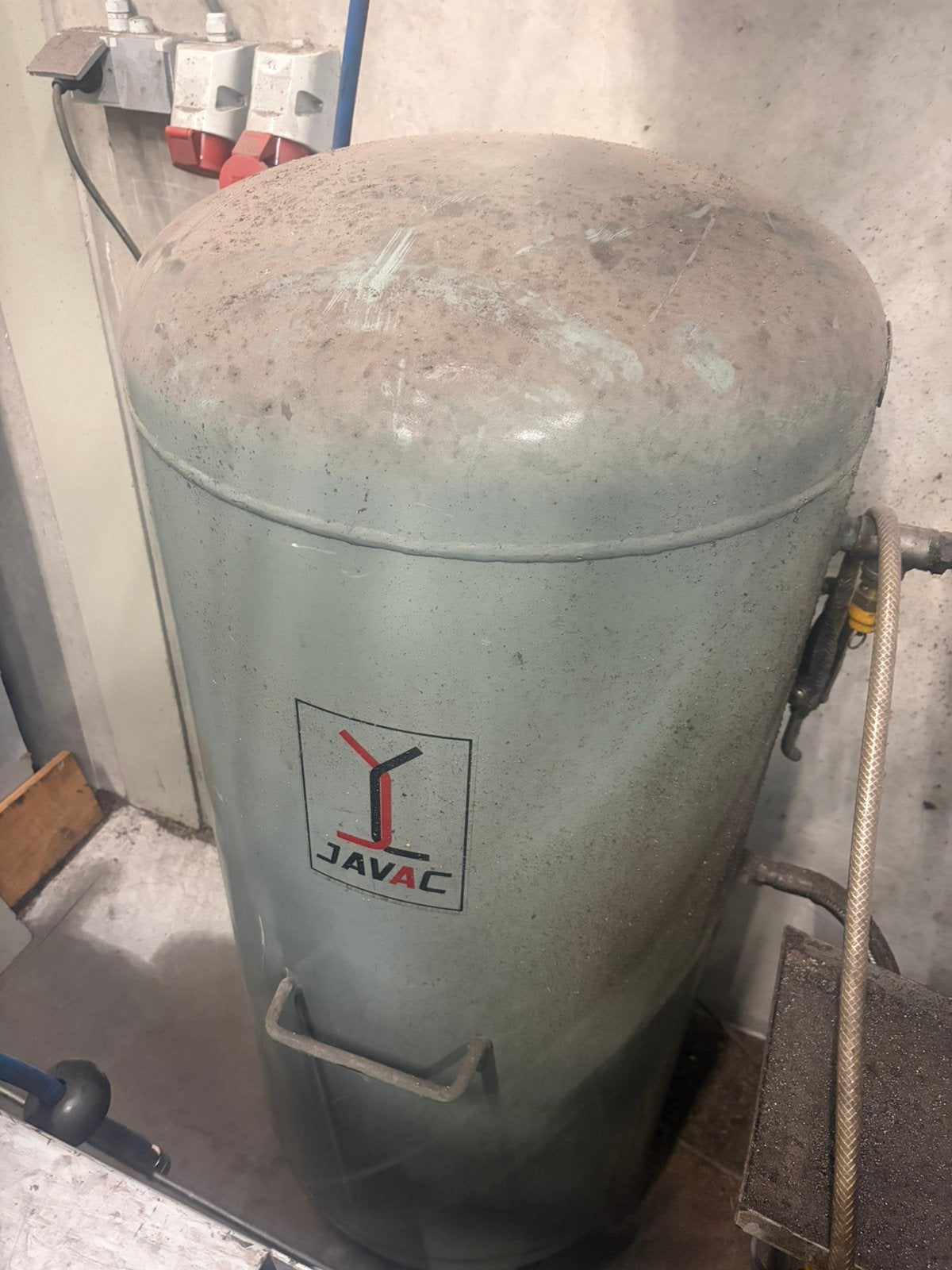 Tank 290 liter, Bricolage & Construction, Métaux, Enlèvement