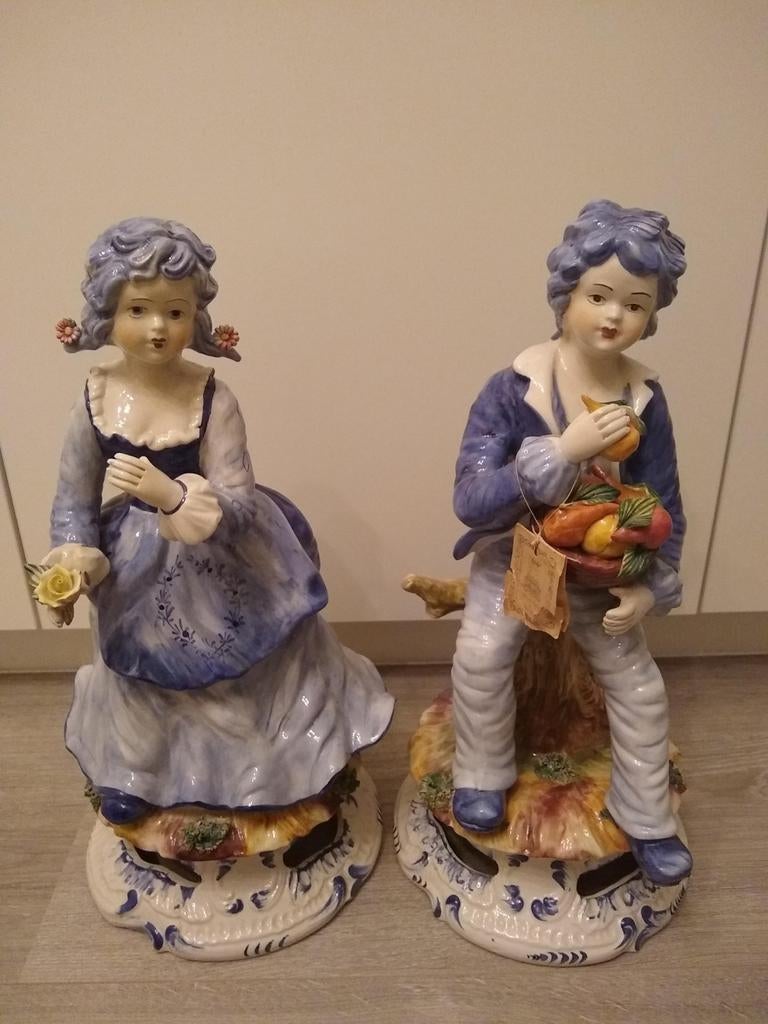 Groot Capodimonte beeldpaar (48 cm) – Italiaans porselein, Antiek en Kunst, Antiek | Porselein, Ophalen