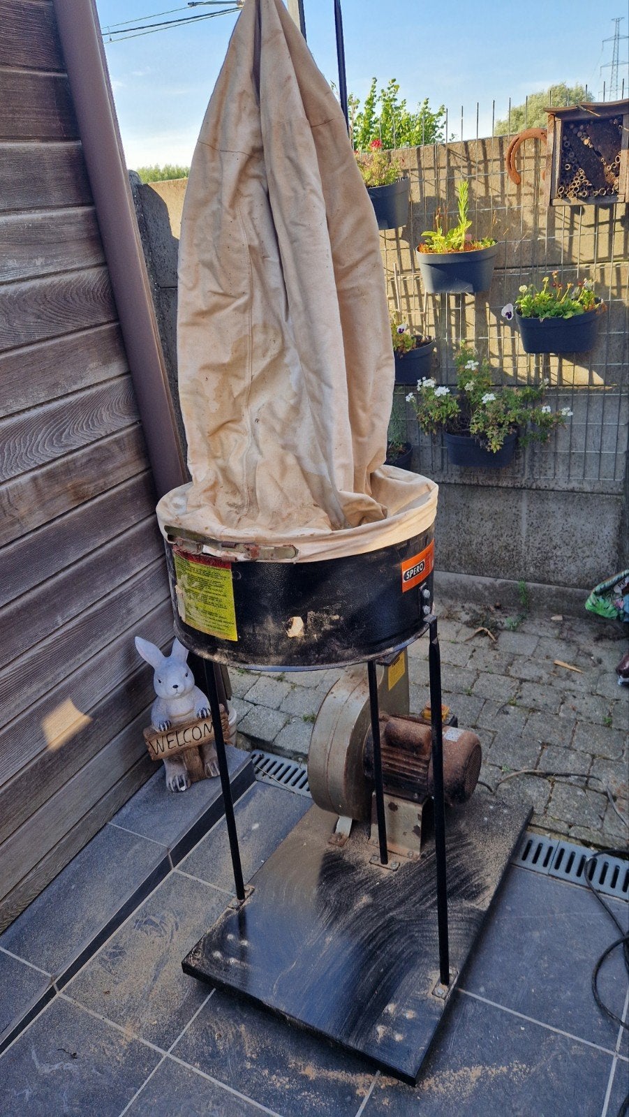Grote stofzuiger 2pk. 230v mono, Doe-het-zelf en Bouw, Reinigingsmachines, Ophalen