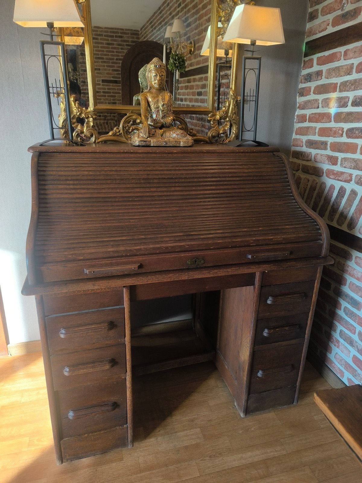 Ancien bureau américain secrétaire, Enlèvement