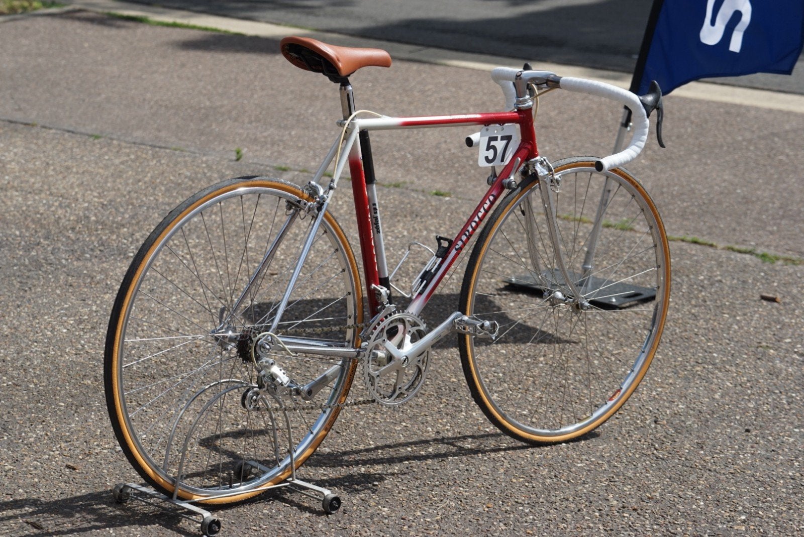 vintage koersfiets (in nieuwstaat), Ophalen, 28 inch, Staal, Velgrem