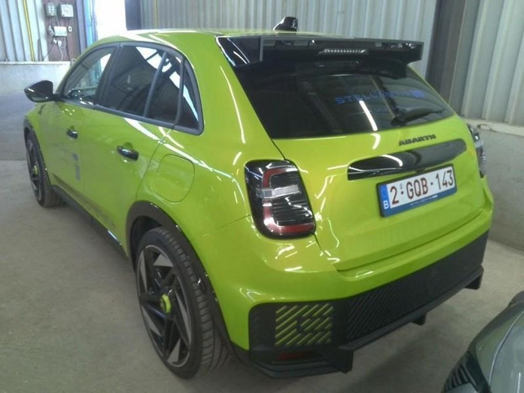 Abarth 600e Turismo 240PK + Pack Scorpion Design & Tech & G, Auto's, Automaat, 240 pk, 5 zetels, 5 deurs