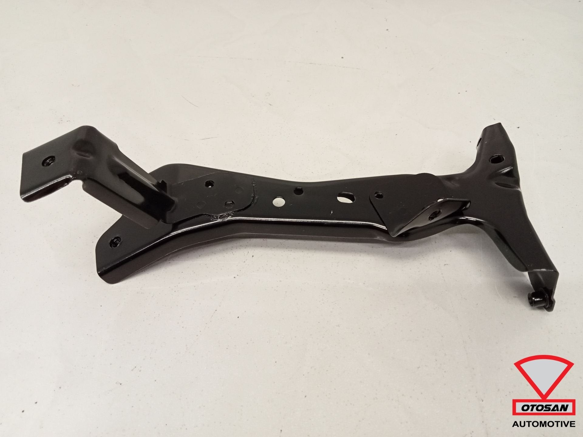 Support d'aile lat rale avant gauche pour Audi A3 8V ( parti, AUDI AG, Auto-Union-Strasse 1
85045  Ingolstadt, DE, Audi, Utilisé
