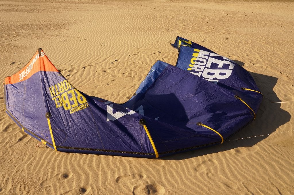 Voile de kitesurf North Rebel 12 m2 2013, Utilisé, Kite, 12 m², Enlèvement