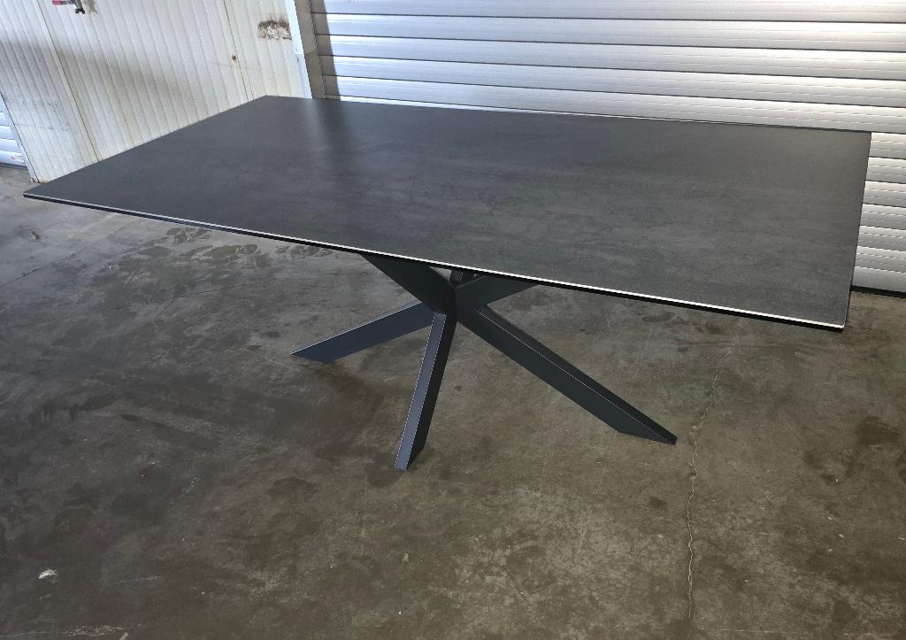 Eettafel rechthoekig 240cm - Keramisch Grijs - X-Poot, Ophalen, Nieuw, Rechthoekig, Overige materialen