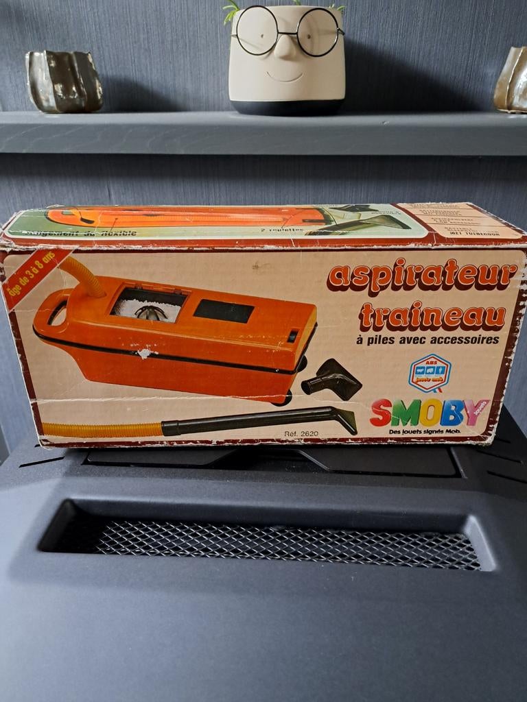 Aspirateur traîneau enfant vintage SMOOBY