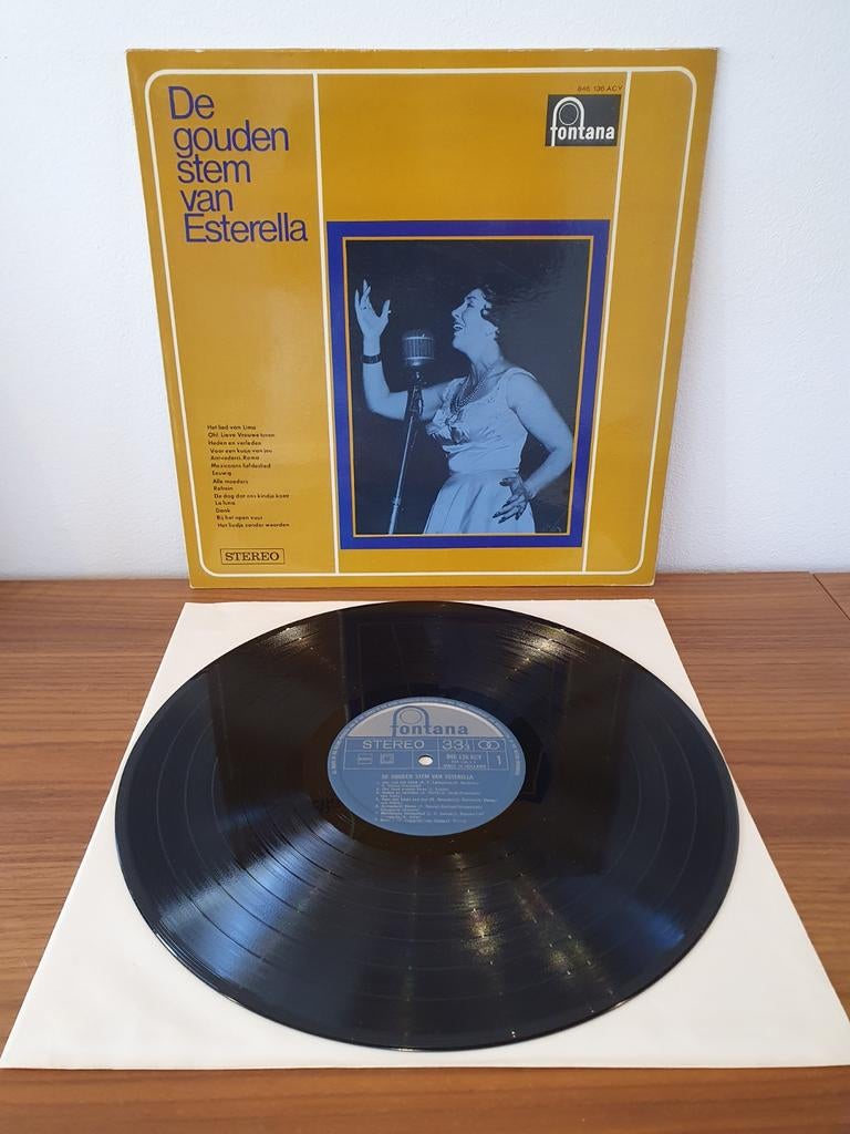La Esterella – De Gouden Stem Van Esterella, Ophalen of Verzenden