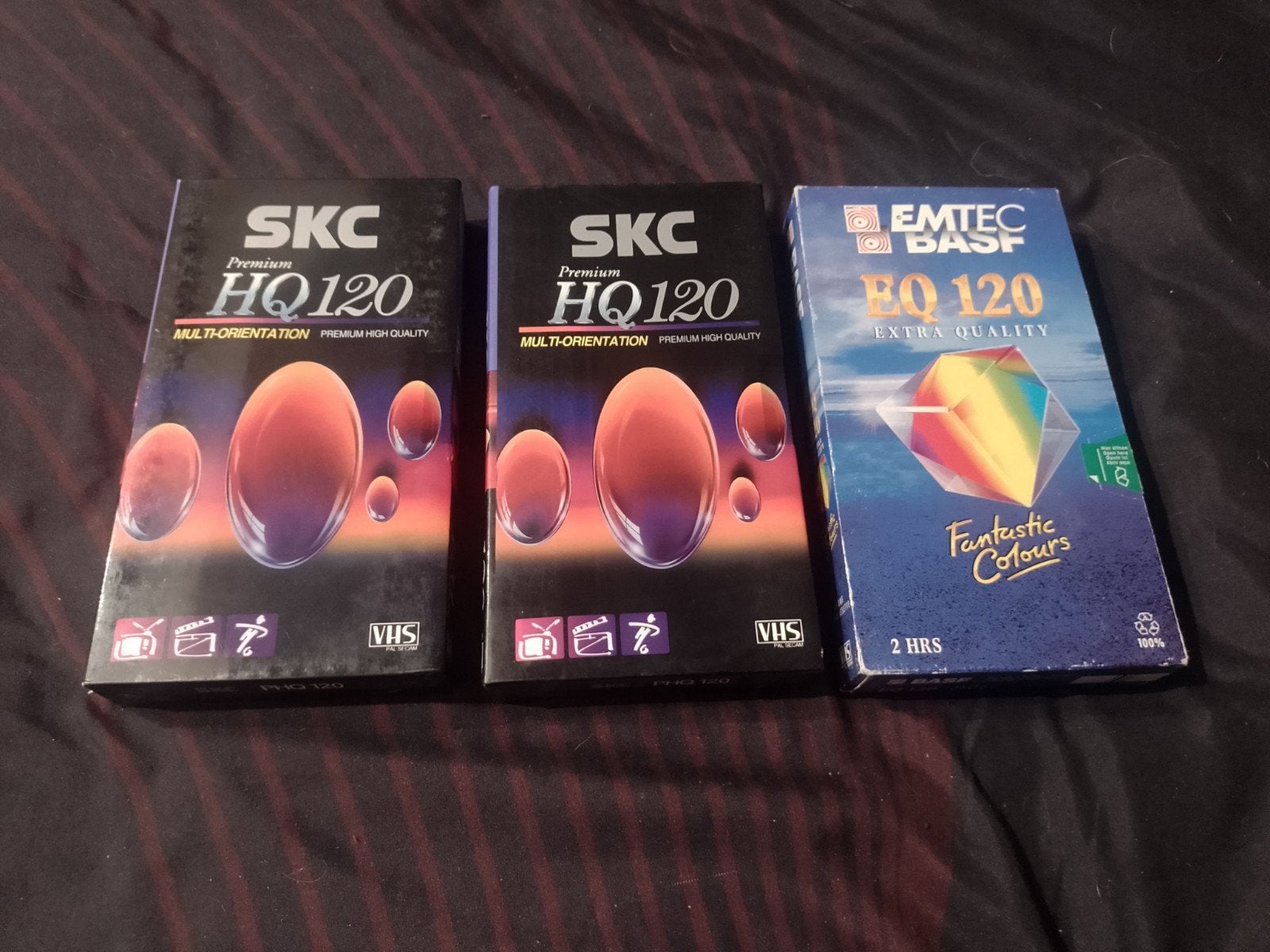 A vendre lot de 3 cassettes VHS neuves, CD & DVD, VHS | Film, Neuf, dans son emballage, Autres genres, VHS, Enlèvement ou Envoi