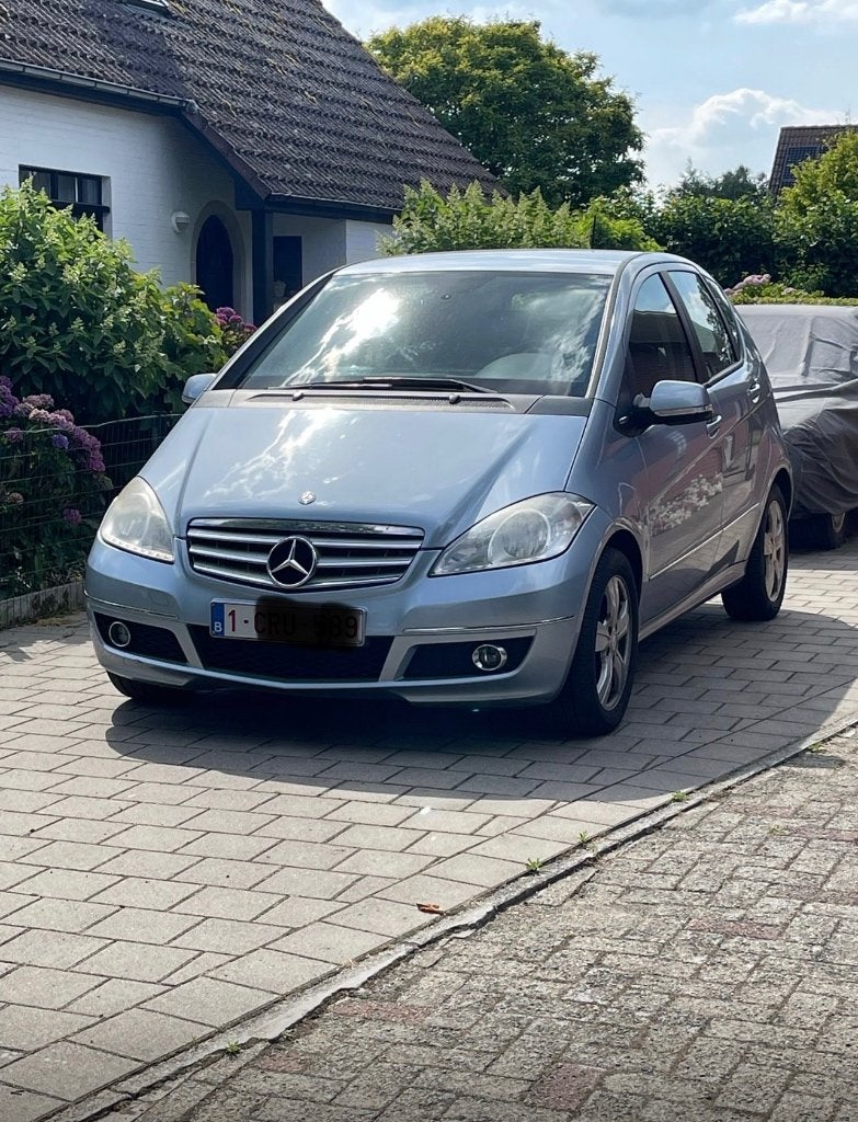 Mercedes A160 essence euro5, Autos, Mercedes-Benz, Achat, Boîte manuelle, Noir, 5 portes