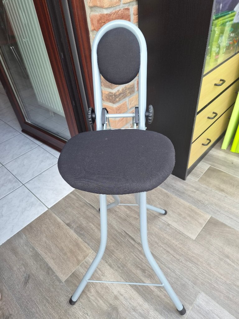 Chaise haute pour repasser, Electroménager, Fers à repasser & Planches à repasser, Enlèvement, Utilisé