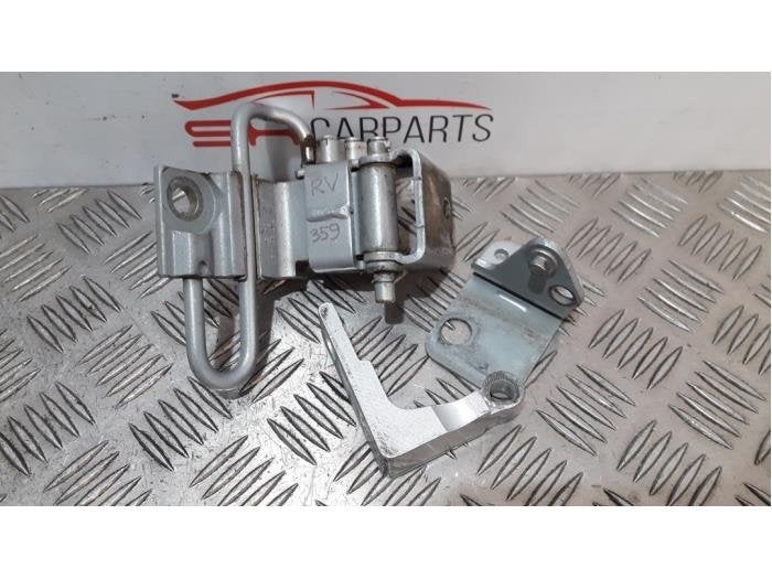 Charnière porte avant droite d'un Porsche Cayenne, -, Porsche, 3 mois de garantie, Utilisé