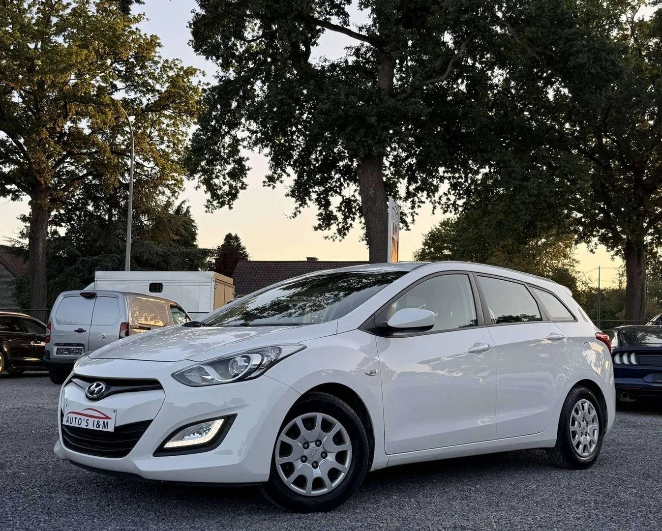 Hyundai i30 SW 1.4i Benzine 2014 Airco Trekhaak *12m Garanti, Auto's, Stof, Gebruikt, 1288 kg, 4 cilinders
