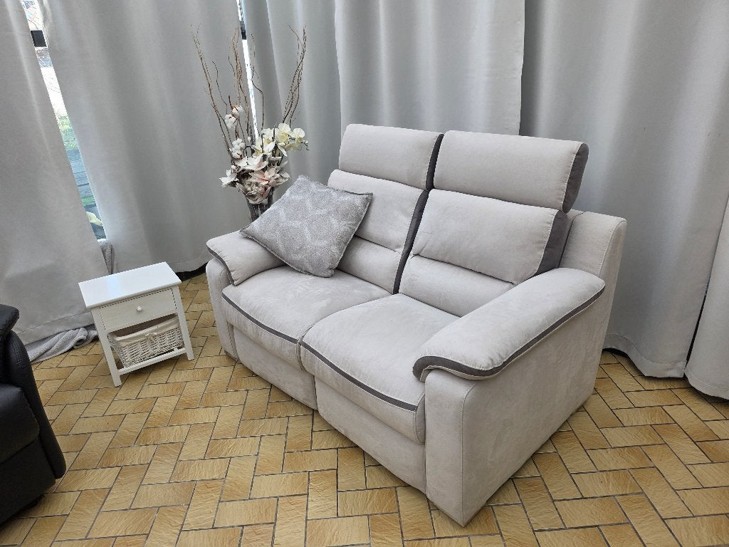 salon nubuck 2 places avec 1 place relax electrique, Maison & Meubles, 150 à 200 cm, Comme neuf, Enlèvement, Deux personnes