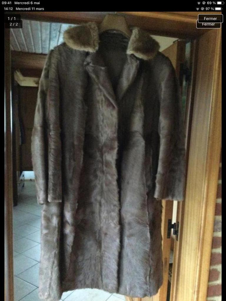 MANTEAU EN FOURRURE, Comme neuf