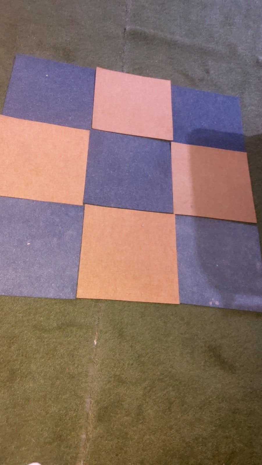 260 dalle de tapis plein, Enlèvement