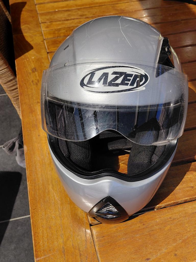 Casque pour enfant, Enlèvement