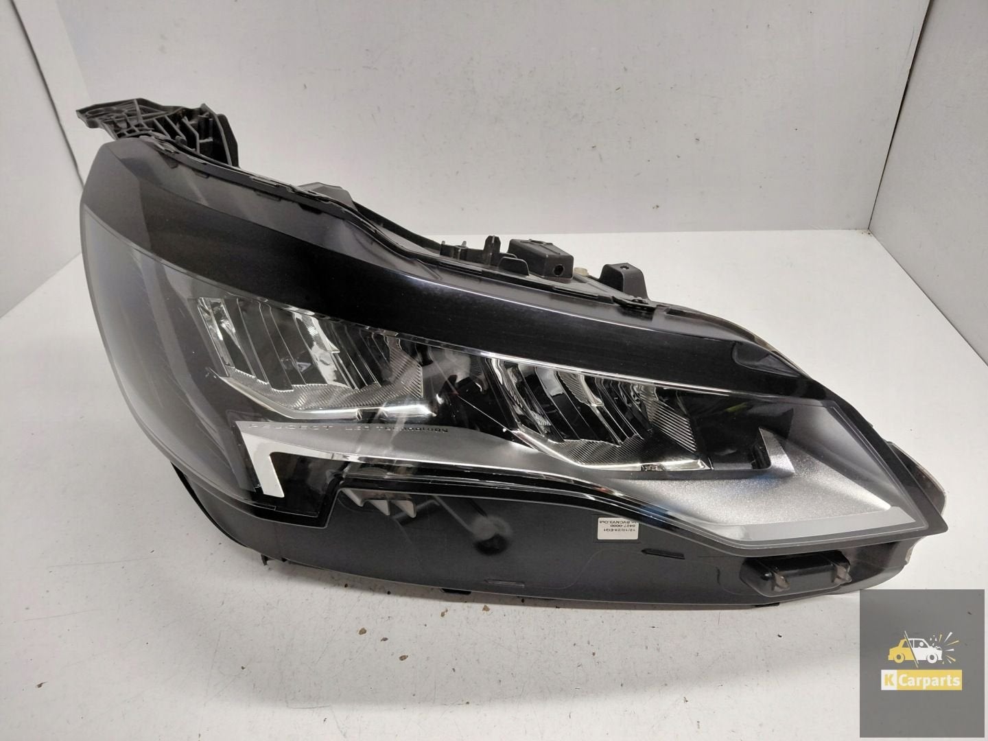 9836230180, Peugeot 3008 5008 II Lift LED rechterlamp 3008 5, Taurusavenue 1
2132 LS  Hoofddorp, NL, Gebruikt, Contact.group@renault.com