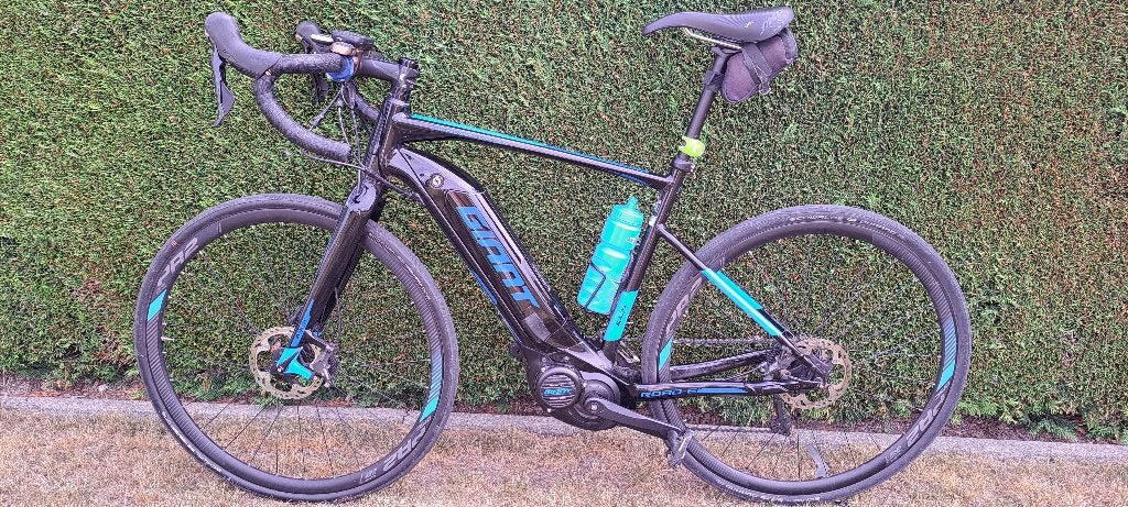 Race Ebike GIANT, Fietsen en Brommers, Ophalen, Giant, Zo goed als nieuw, 50 km per accu of meer